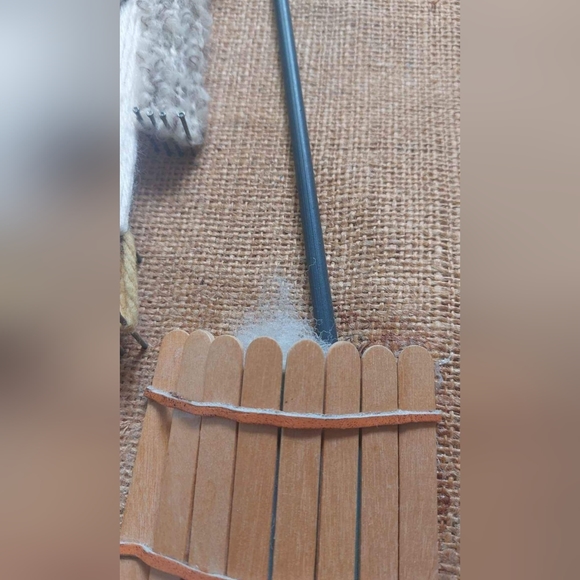 String Folk Art - Picture 7 of 7